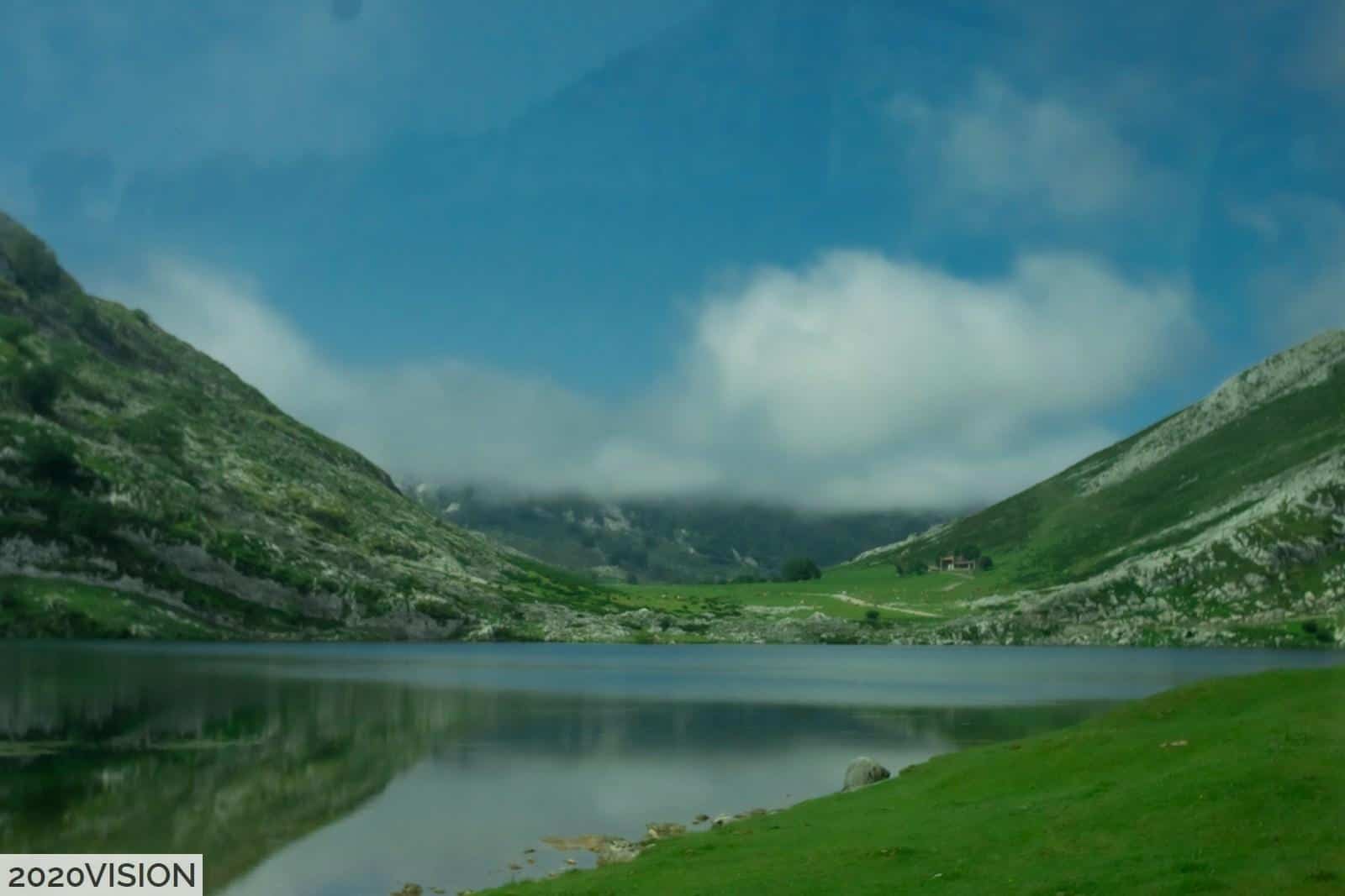 Las mejoras rutas para perderte por los Picos de Europa